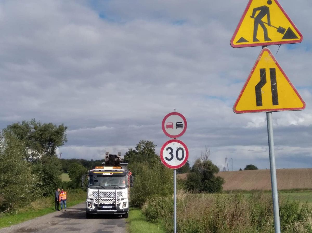 Remont drogi: Drzenin-Sobieradz rozpoczęty! [GALERIA]