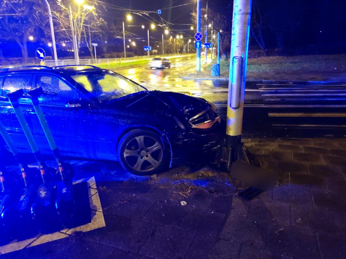 Pijana pani dostała zakaz kierowania pojazdami