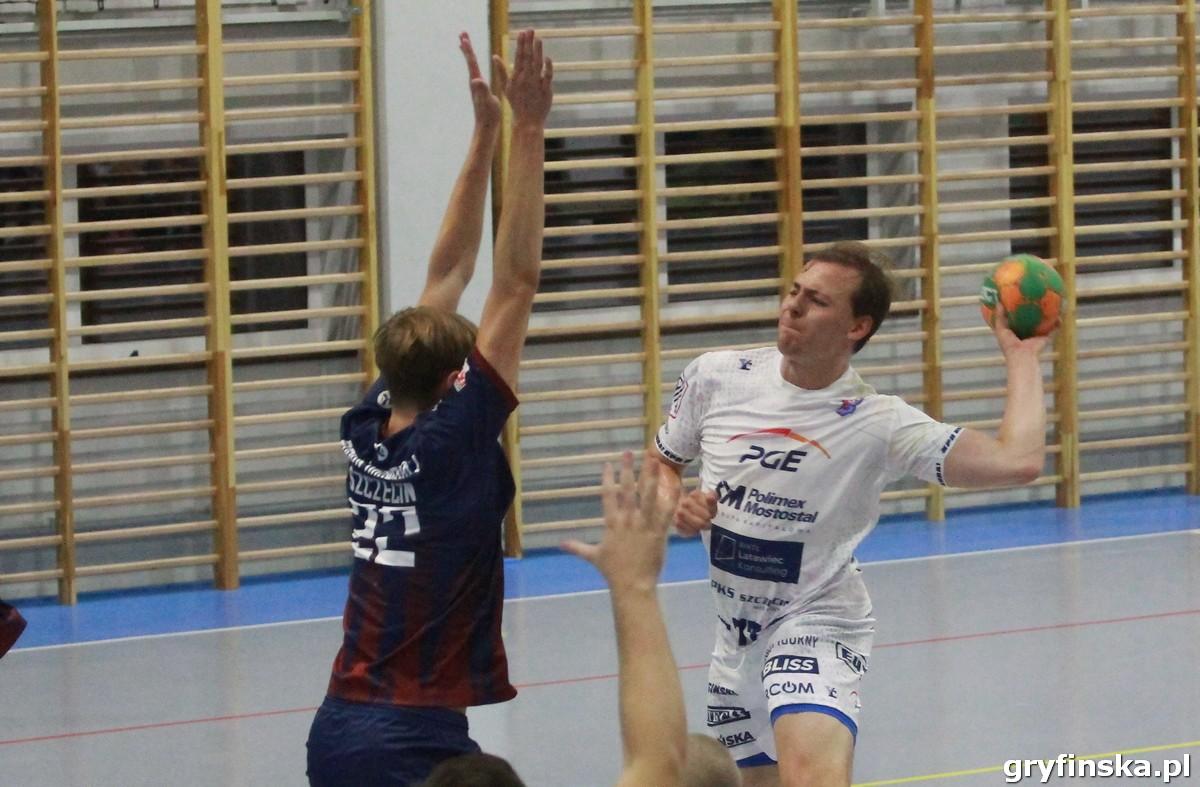 PGE KPR Gryfino wzmacnia się i pokonuje rezerwy Pogoni Handball