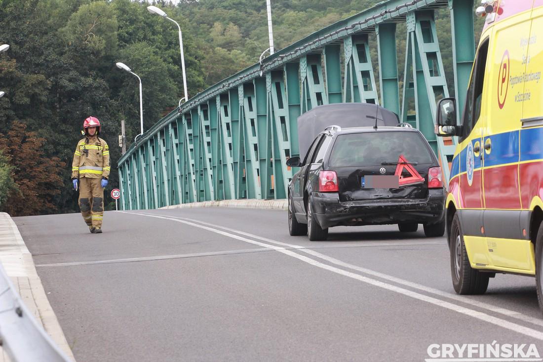 Kolizja na moście przed Mescherin [GALERIA]