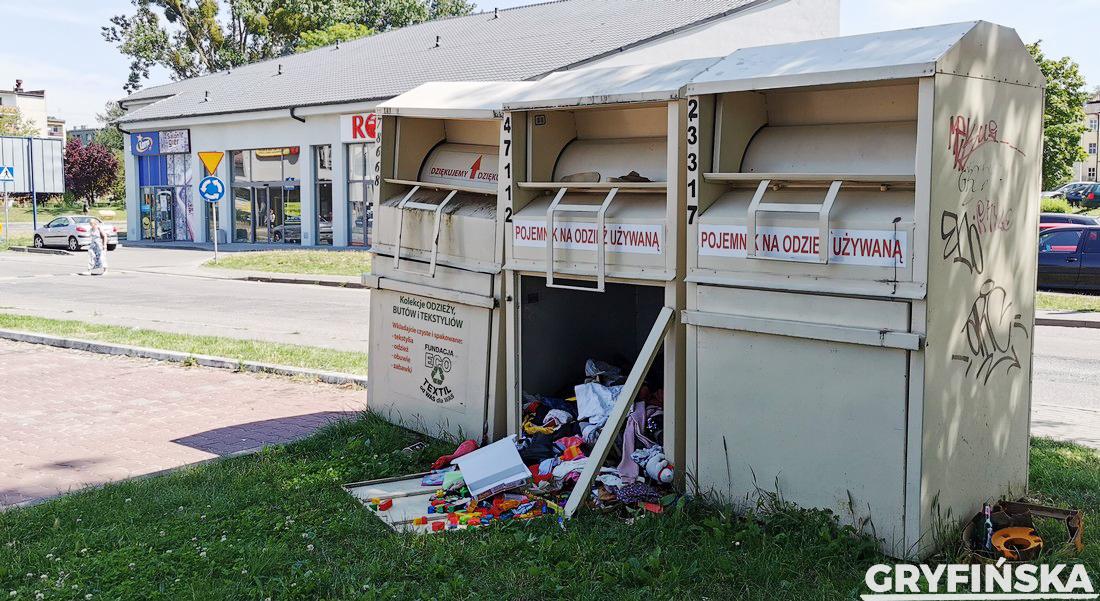 Czytelnik: po co trzymać te pojemniki?