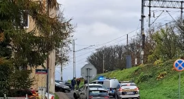 Kolizja drogowa przy dawnej komendzie. Kilka uszkodzonych aut [ZDJĘCIA]