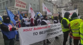 Gryfinianie są już pod siedzibą PGE