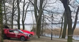 Wyłowili zwłoki z jeziora. Czekamy na komunikat służb