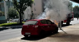 Auto spłonęło przy ul. Bolesława Chrobrego