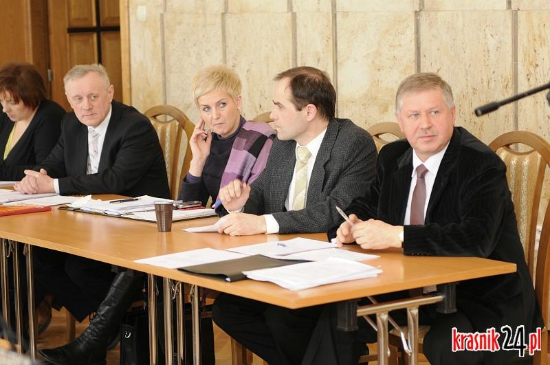 Burmistrz Włodarczyk spuścił z tonu w sprawie podatków