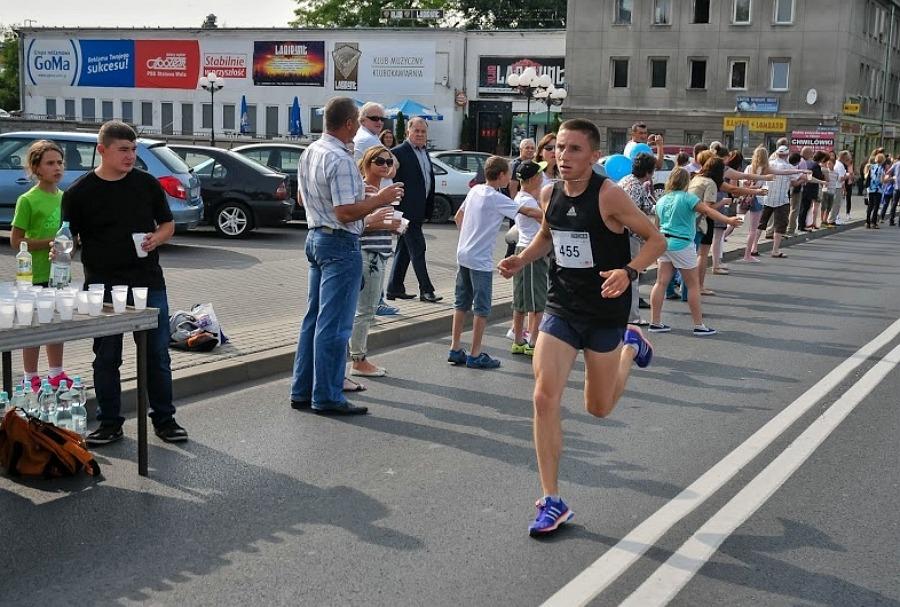 III Stalowa Dycha: Kamil Jastrzębski trzeci, dobry bieg trenera Piotra Białego