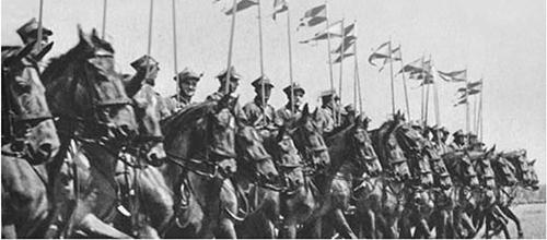 Historyczny weekend w powiecie. Ułańskie święto w Kraśniku i przemarsz I Brygady w Annopolu