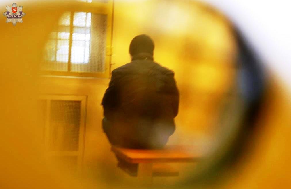 Poczęstował nieletnią marihuaną. Razem z bratem odpowie za narkotyki