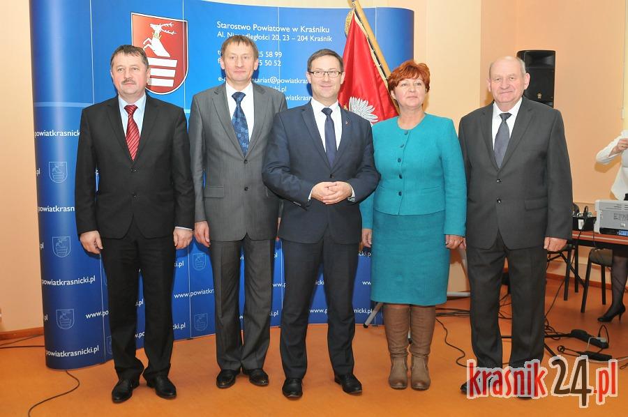 Nowa Rada Powiatu już pracuje. Przewodniczącym Gawdzik, starostą Maj