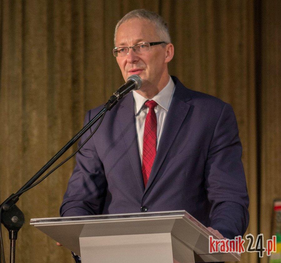 Wybory do Rady Miasta Kraśnik zdominował PiS. Na burmistrza druga tura: Włodarczyk vs. Janczarek. Powiat dla PSL