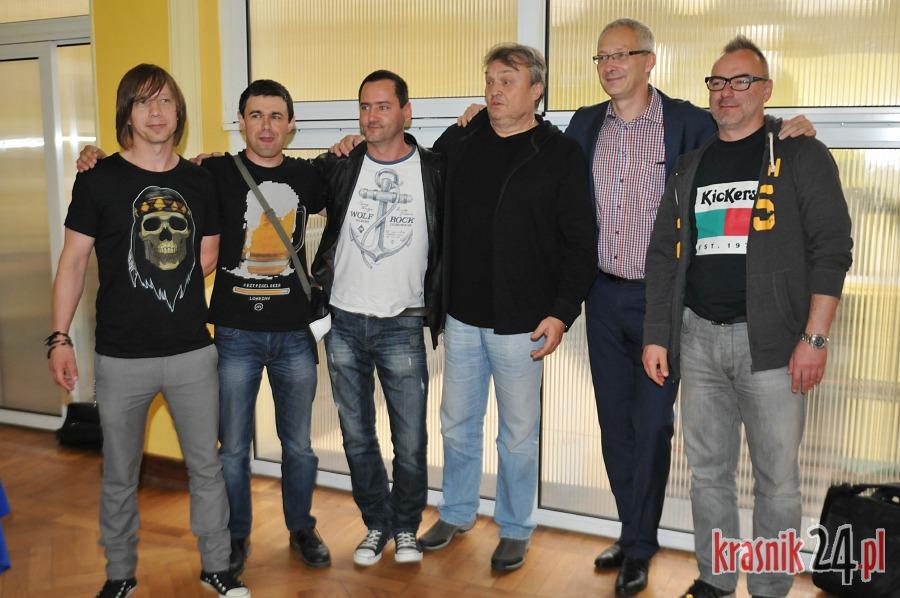 Imprezowe lato w Kraśniku. Wystąpią Budka Suflera, Pawkin, Ulica, Mesayah, Izrael, będzie kabareton
