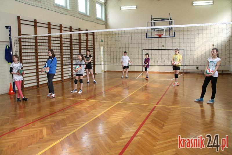 Kraśnik. Będzie dotacja na nową salę gimnastyczną przy Szkole Podstawowej nr 6
