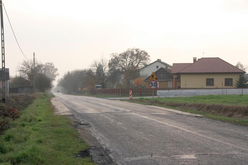 Ksieżomierz. Pieniądze przekazane, będzie nowy chodnik
