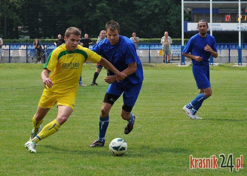 Przegrana po wyrównanym meczu. Izolator Boguchwała - Stal Kraśnik 2:1