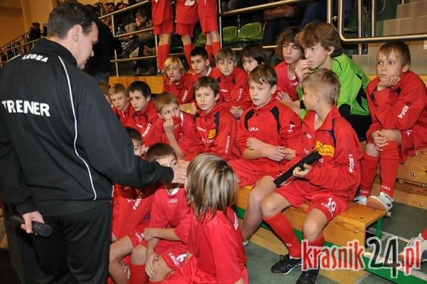 Trampkarze młodsi MUKS-Stal Kraśnik najlepsi w turnieju w Łęcznej