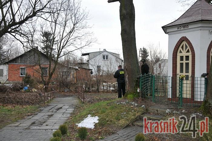 Kraśnik. Przy ul. Janowskiej znaleziono ciało starszej kobiety. Aktualizacja