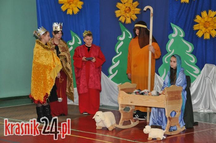 Już w czwartek rozpoczyna się Powiatowy Przegląd Kolęd, Pastorałek i Zespołów Kolędniczych w Trzydniku Dużym FOTO