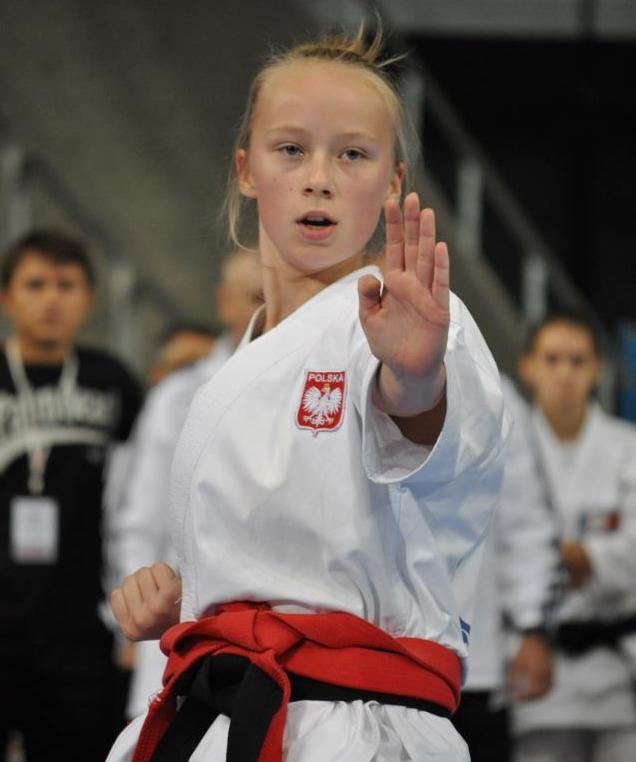 Iga Cudziło, zawodniczka kraśnickiego UKS KT, wicemistrzynią świata w karate tradycyjnym
