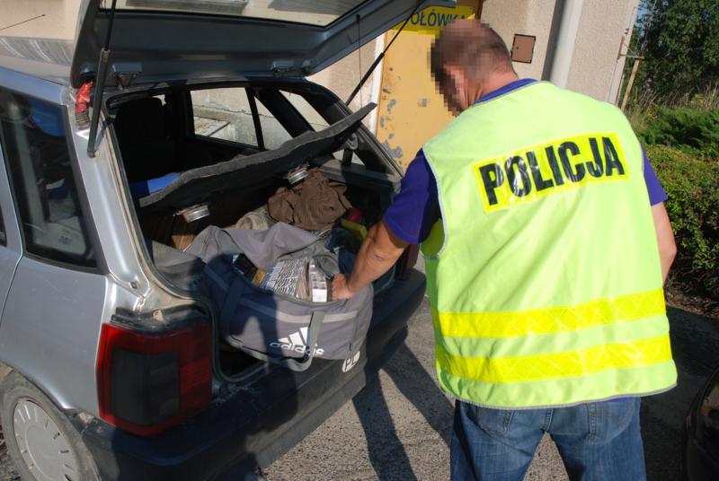 Kraśnik. Chciały na targowisku sprzedać papierosy przemycone ze Wschodu 