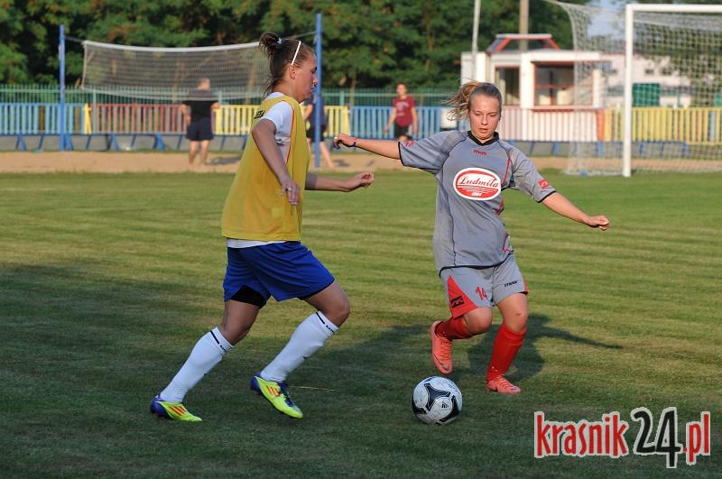 MUKS Stella Kraśnik zagrała sparing z Czwórką Radom FOTO