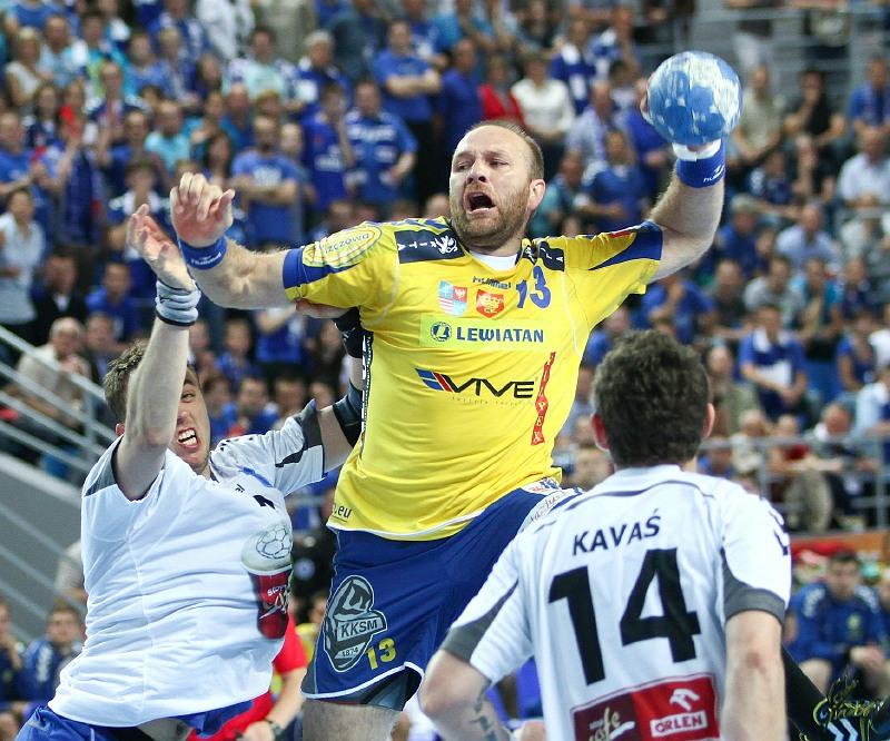 Gwiazda piłki ręcznej, Mariusz Jurasik z Vive Targi Kielce, przyjedzie do Kraśnika