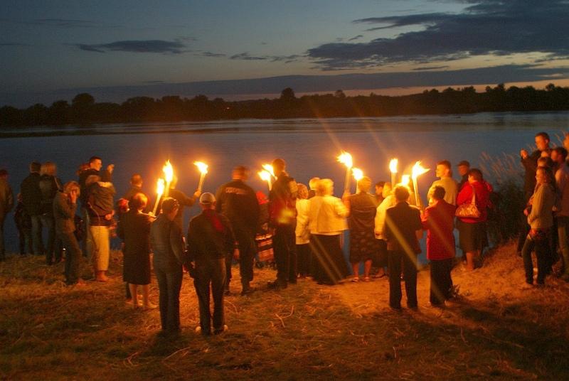 Magia sobótkowej nocy na annopolskim brzegu Wisły