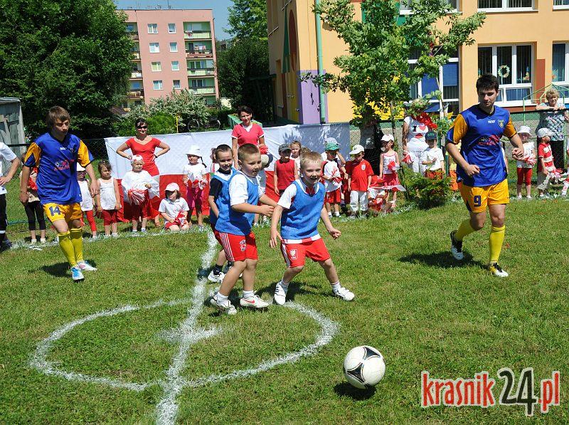 Dzień Małego Kibica, czyli przedszkolaki kontra Stal Kraśnik. FOTO