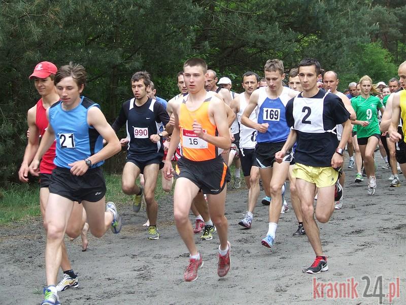 Kolejne starty biegaczy: zwycięstwo Dominiki Wiśniewskiej i podium Pawła Raczyńskiego