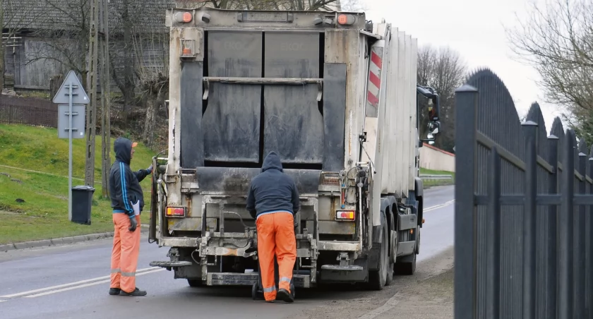 Opłaty za śmieci nie wzrastają. Miasto dopłaci mieszkańcom