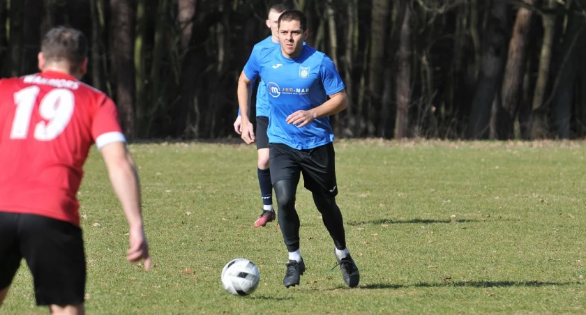 Hattrick Guilherme Bataty. Wysoka sparingowa wygrana Stali II Kraśnik