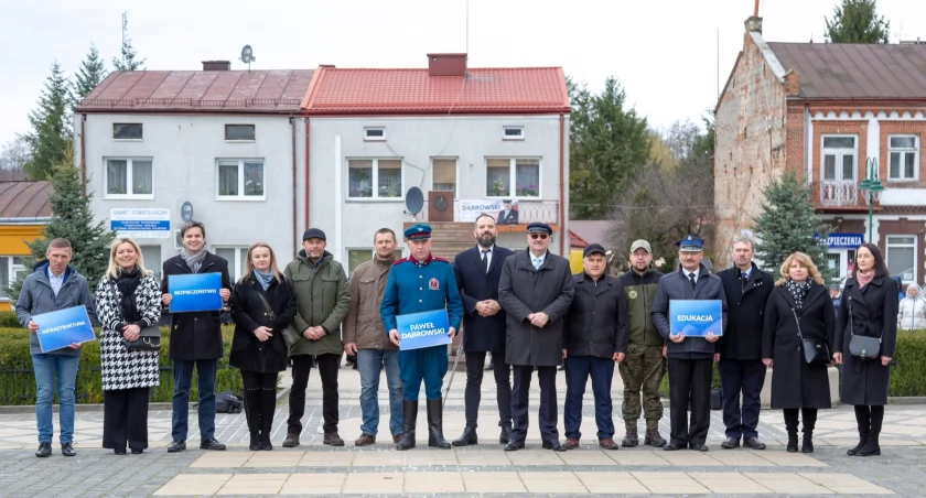 Urzędów – Dąbrowski bierze wszystko