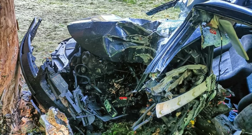 Młody mężczyzna zginął nad ranem na dawnej krajówce