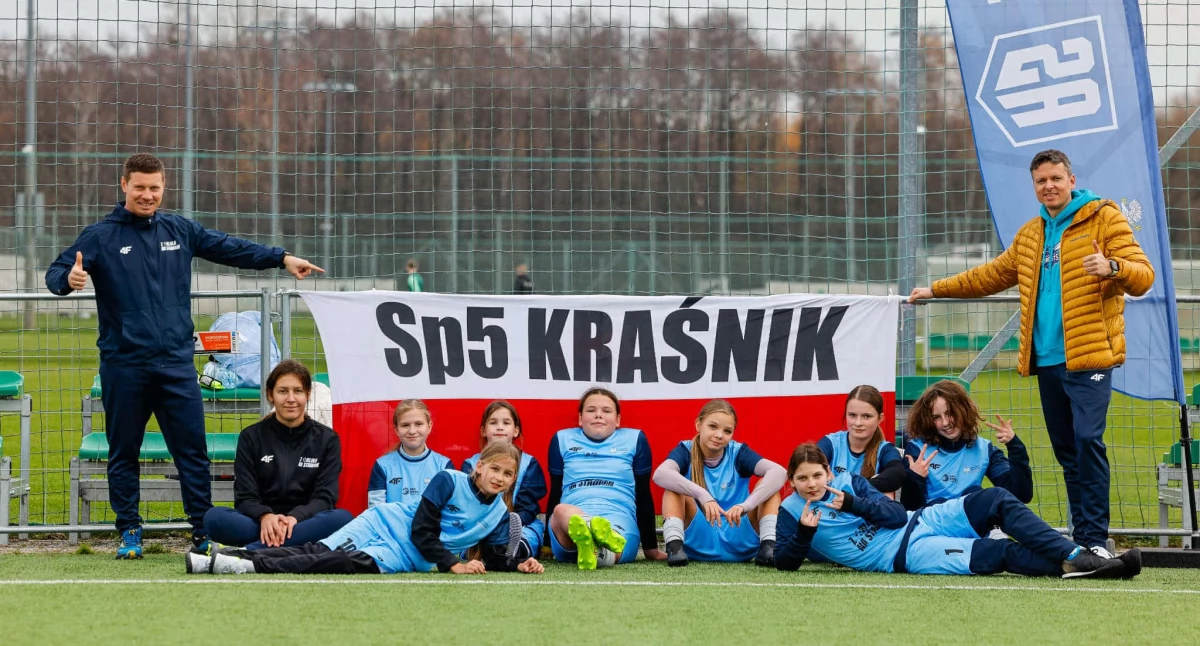Dobra postawa piłkarek z SP 5 w Finale Ogólnopolskim Turnieju „Z Orlika na Stadion”