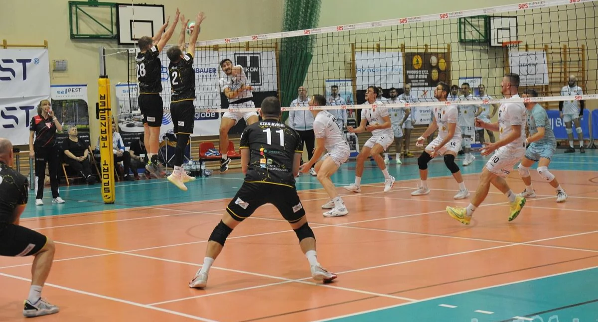 Czas na drugie starcie z mistrzem. W sobotę KS Freeball vs. MKS sellBest