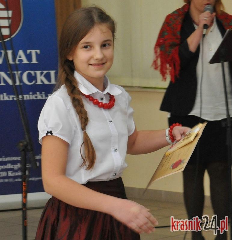 Julia Kurdziel - Powidz mamo roz
