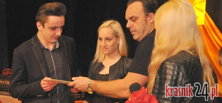 Dziękowali, świętowali i bawili się. Gala Wolontariatu 2015 za nami. FOTO, Wideo