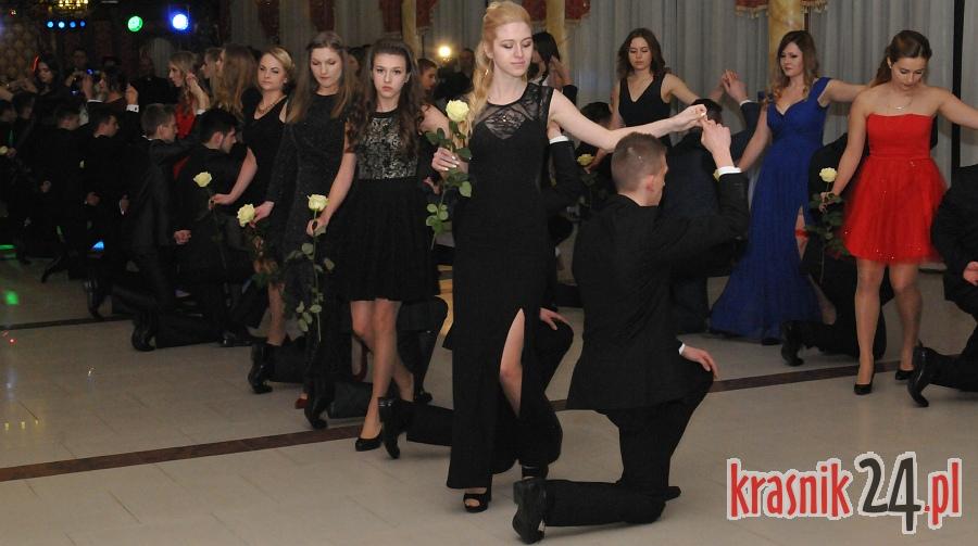 Bal Studniówkowy uczniów z kraśnickiej 