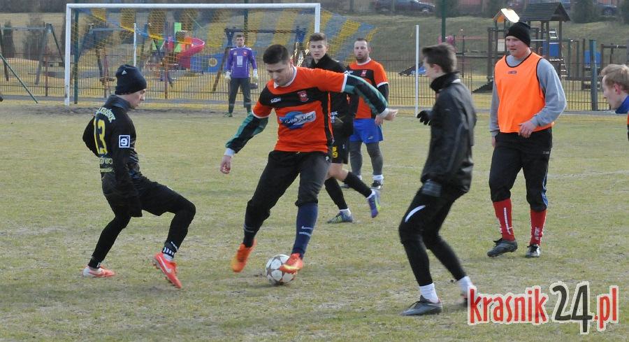 Zasłużona sparingowa wygrana gości. Stal Kraśnik - Orzeł Urzędów 2:3 FOTO