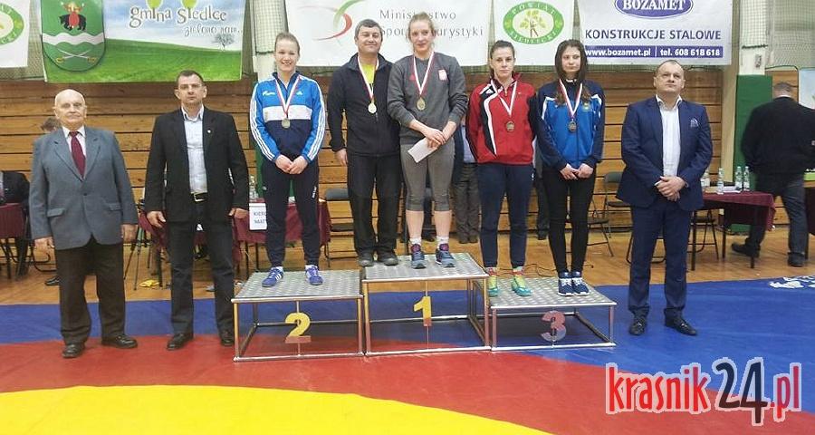 Zapasy. Kośla, Szynkowska i Wólczyńska Mistrzyniami Polski Juniorek, a Czyzio z Pucharem Polski Kadetek