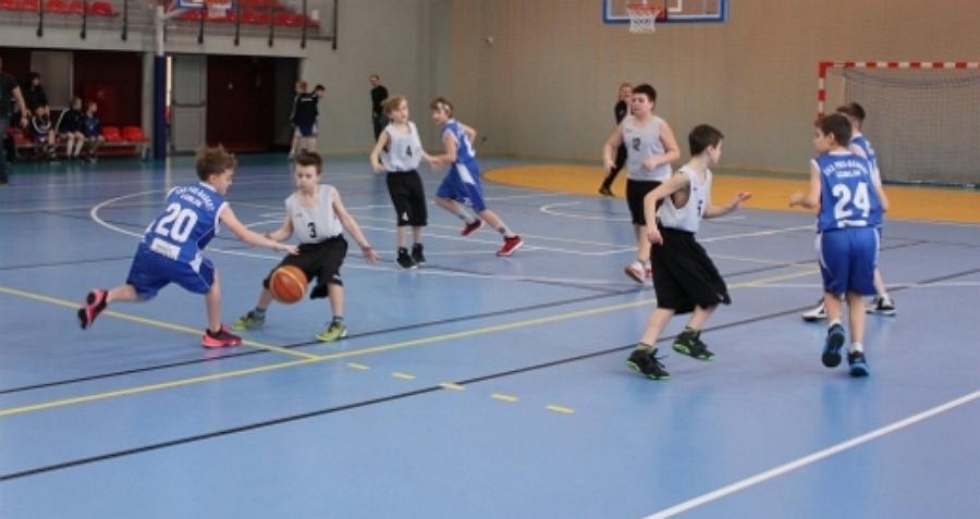 Zespół żaków UKS Biało-Czarni Kraśnik na 2. miejscu w Pucharze Nadziei Olimpijskich