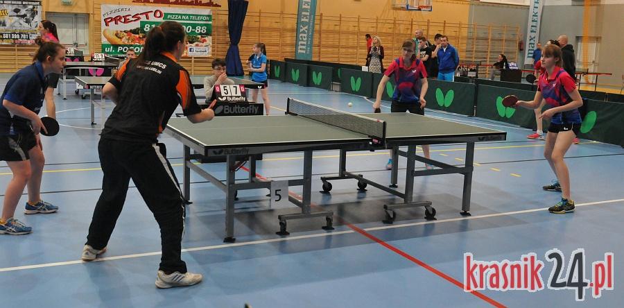 II liga tenisa stołowego kobiet. SKTS Dwójka Kraśnik - AZS UMCS Lublin 5:5 Foto, Wideo