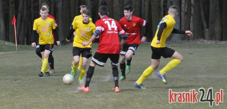 Grali lepiej i wygrali zasłużenie. Stal Kraśnik jr - AP TOP 54 Biała Podlaska 2:0 Foto