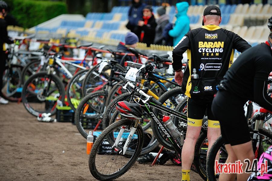 Biegiem i na rowerze. Kolejny duathlon w Kraśniku za nami