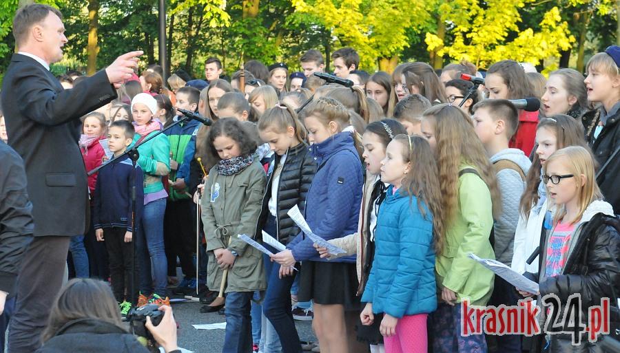 Zagrali, zaśpiewali i zatańczyli. Muzyczne spotkanie ku pamięci św. Jana Pawła II, Foto, Wideo