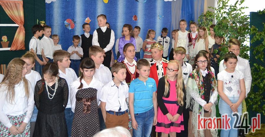Świeciechowskie mamy i ojcowie świętowali już w niedzielę. Foto