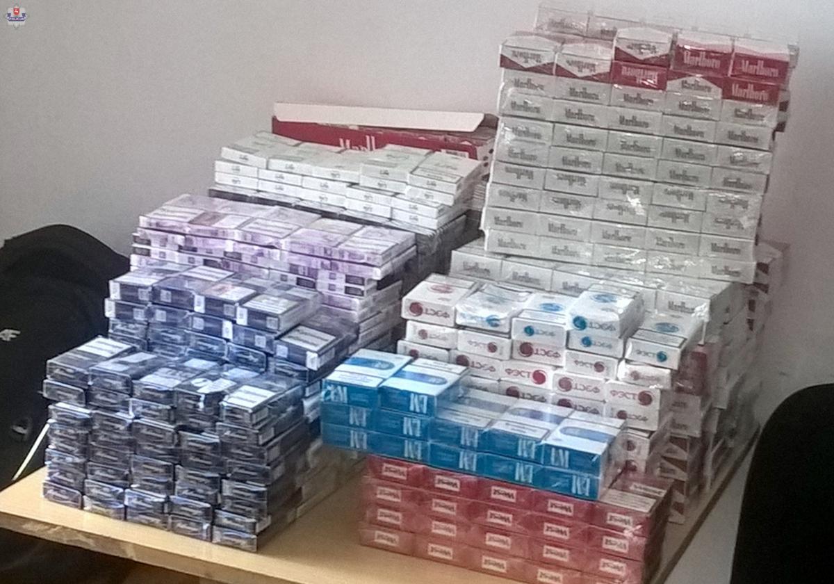 Policjanci tropią nielegalne papierosy