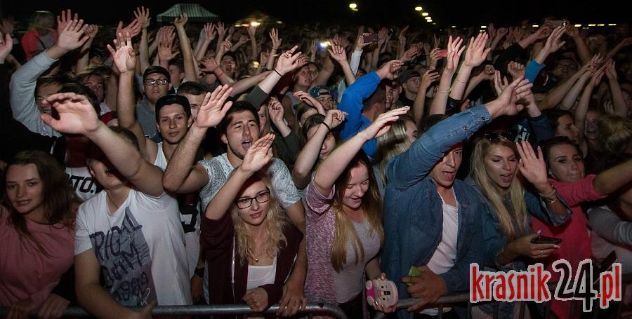 Eksplozja kolorów, pływanie na byle czym, koncerty... Pierwszy Young Fest za nami. Foto, Wideo