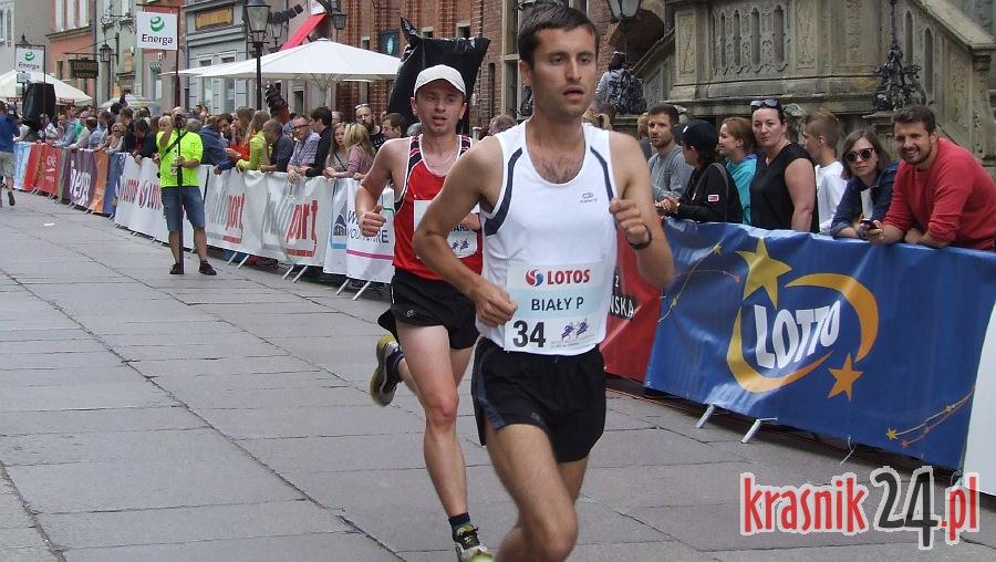 2 godziny i 53 minuty Pawła Białego w 32 stopniowym upale w 34. PKO Wrocław Maraton