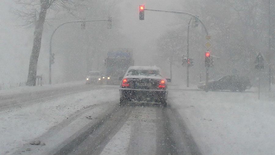 Lubelscy Fani Burz. W nocy z wtorku na środę spodziewany pierwszy atak zimy